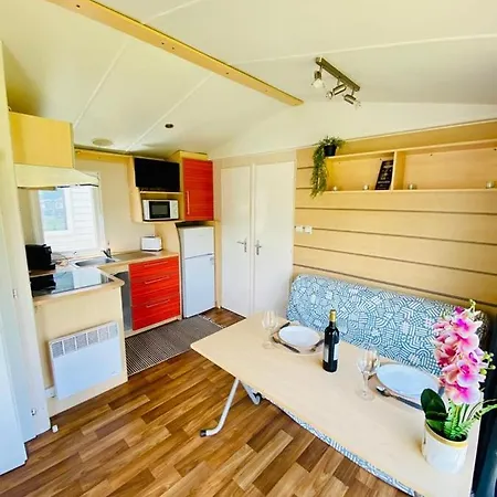 Casa Feliz Holiday park *