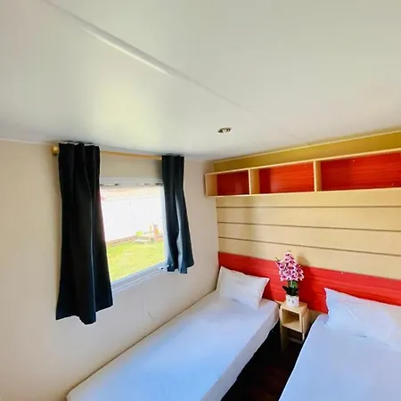 Casa Feliz Holiday park *